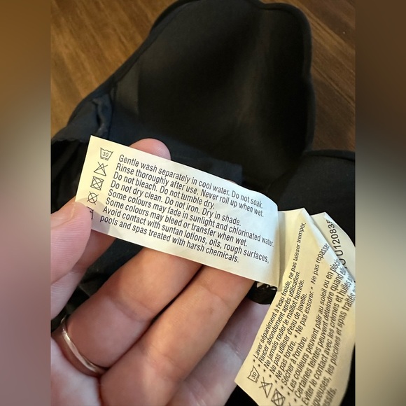 NWT Seafolly Women's Petal Edge Sweetheart One Piece Swimsuit black size US 10 - Picture 5 of 8